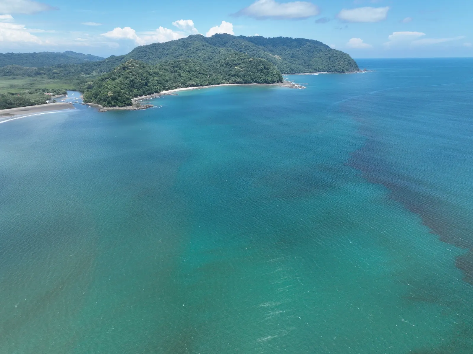 Pacific coastline, Puntarenas (aerial)